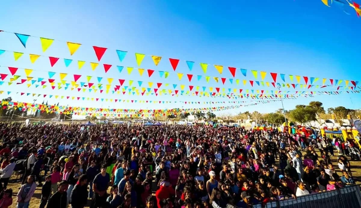 Picnic en familia para recibir la primavera: karaoke, kermés deportiva y más actividades este lunes en el Multi
