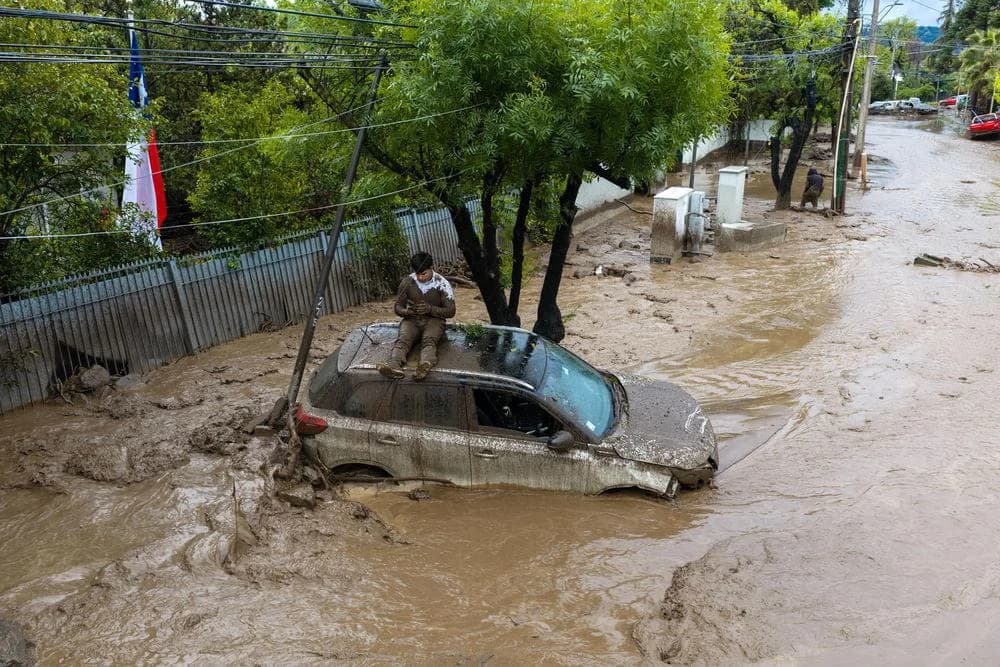 Un violento aluvión arrasó Chile y el Gobierno declaró la zona de catástrofe
