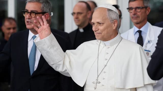 La visita del papa León XIV a la Argentina sigue en agenda, pero depende de su recuperación