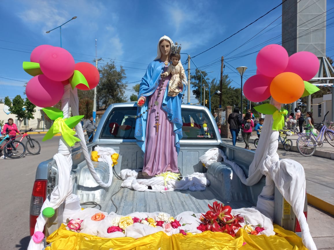 Una multitud acompañó a Nuestra Señora del Rosario en la bicicleteada familiar