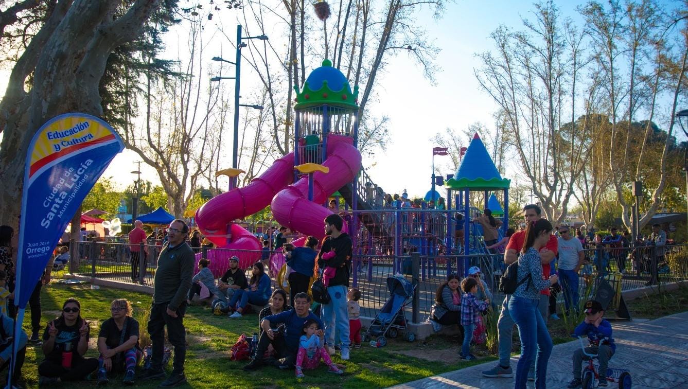 El parque de Mayo será un clon de la plaza de Santa Lucia