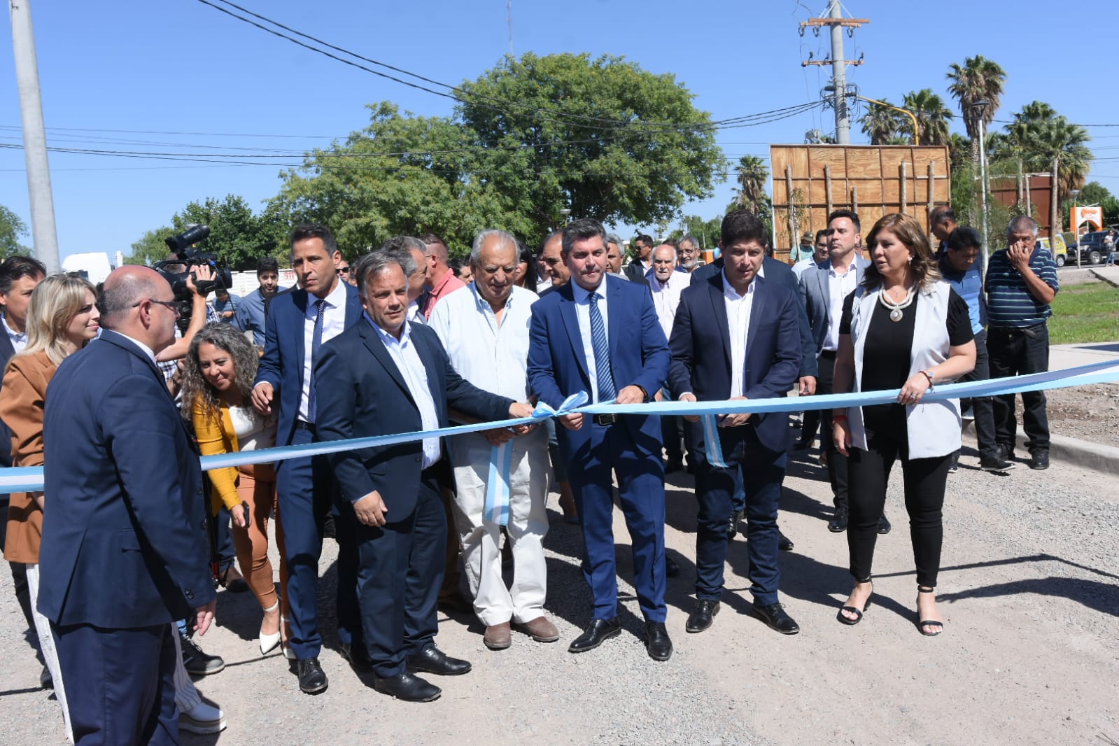 Entrega de viviendas en Santa Lucía