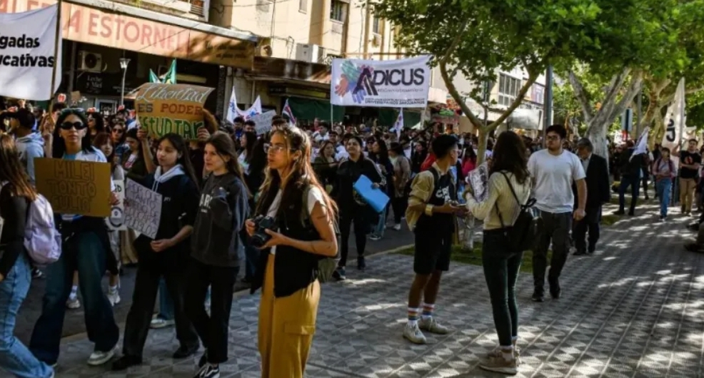 Paro Nacional universitario:se adhieren gremios y asociaciones de San Juan